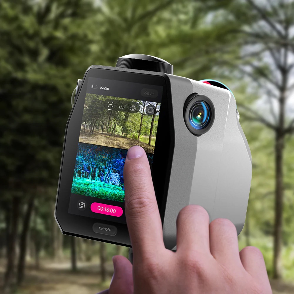 Eagle scanner LCD live preview showing point cloud capture in real time